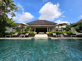 Villa Bodhi Kulture - Huge 4BR Luxury Villa for families & groups in Canggu - Bali